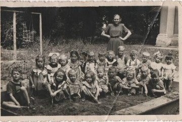 MAŁA OJCZYZNA – PRZEDSZKOLE W DŁONI